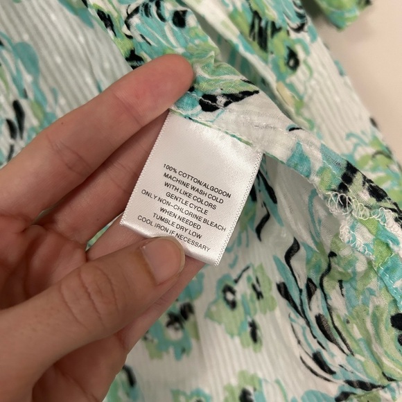 Floral Green and White Women's Sheer Top, Size M - Picture 4 of 5